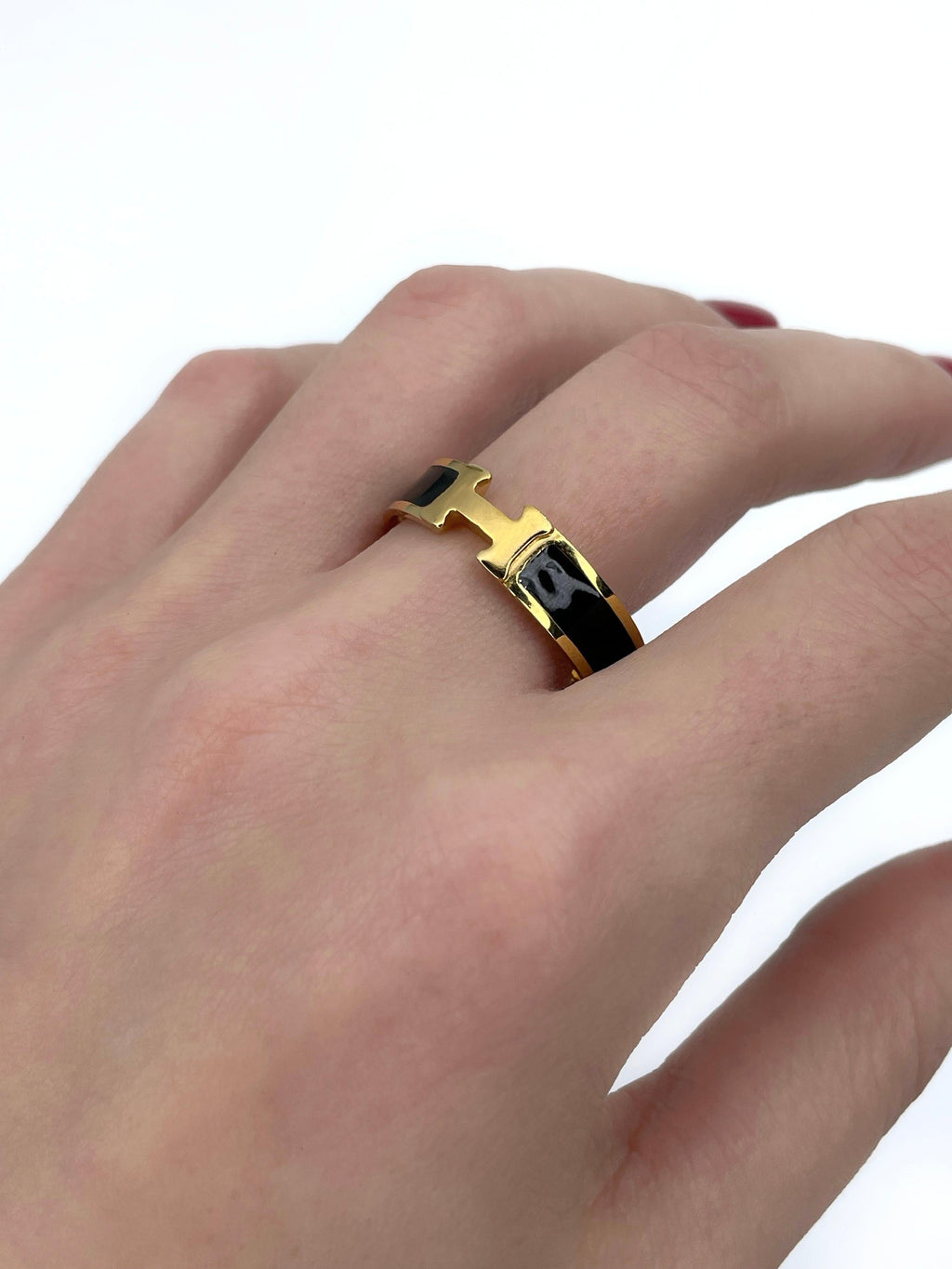 18K Hermes Vintage Clic Ring