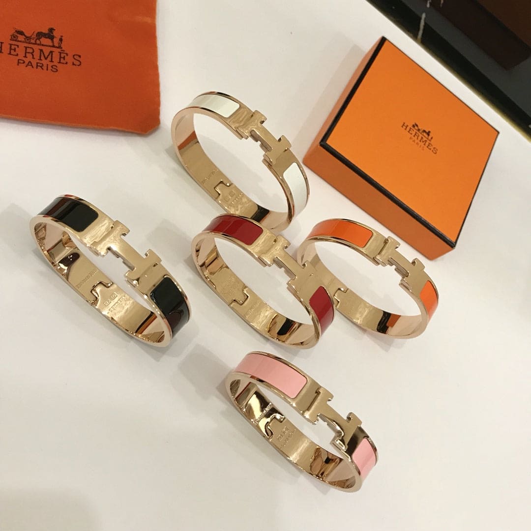 18K Hermes Clic White Bracelet