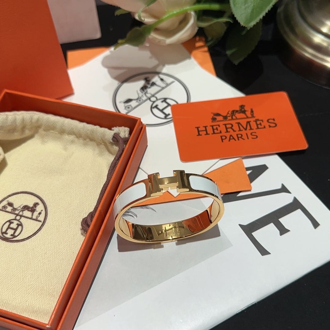 18K Hermes White Clic Bracelet