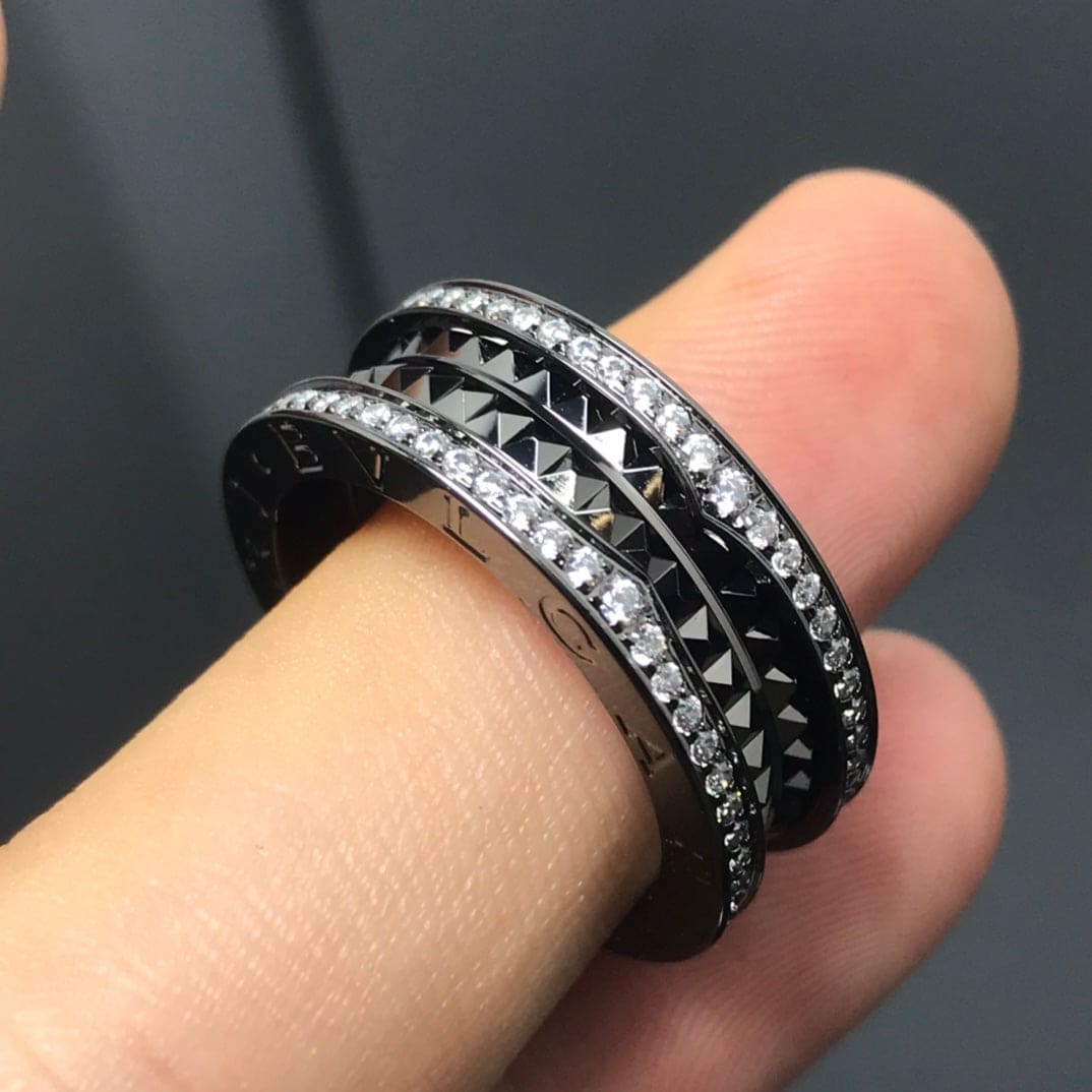 18K B.zero1 Black Ceramic Ring