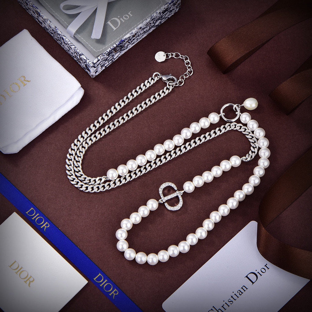 18K Celine Dior Gourmette Pearls Necklace
