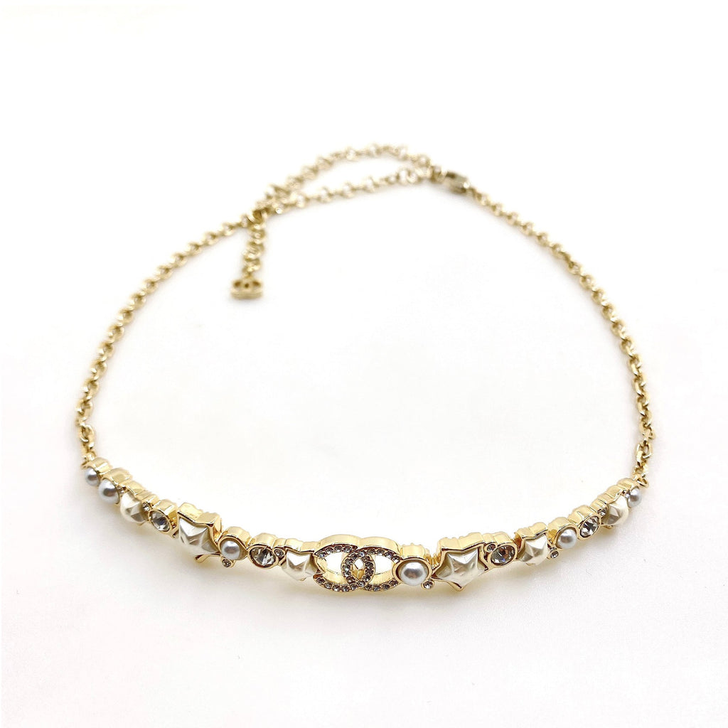18K Chanel White Pearl Crystals Necklace