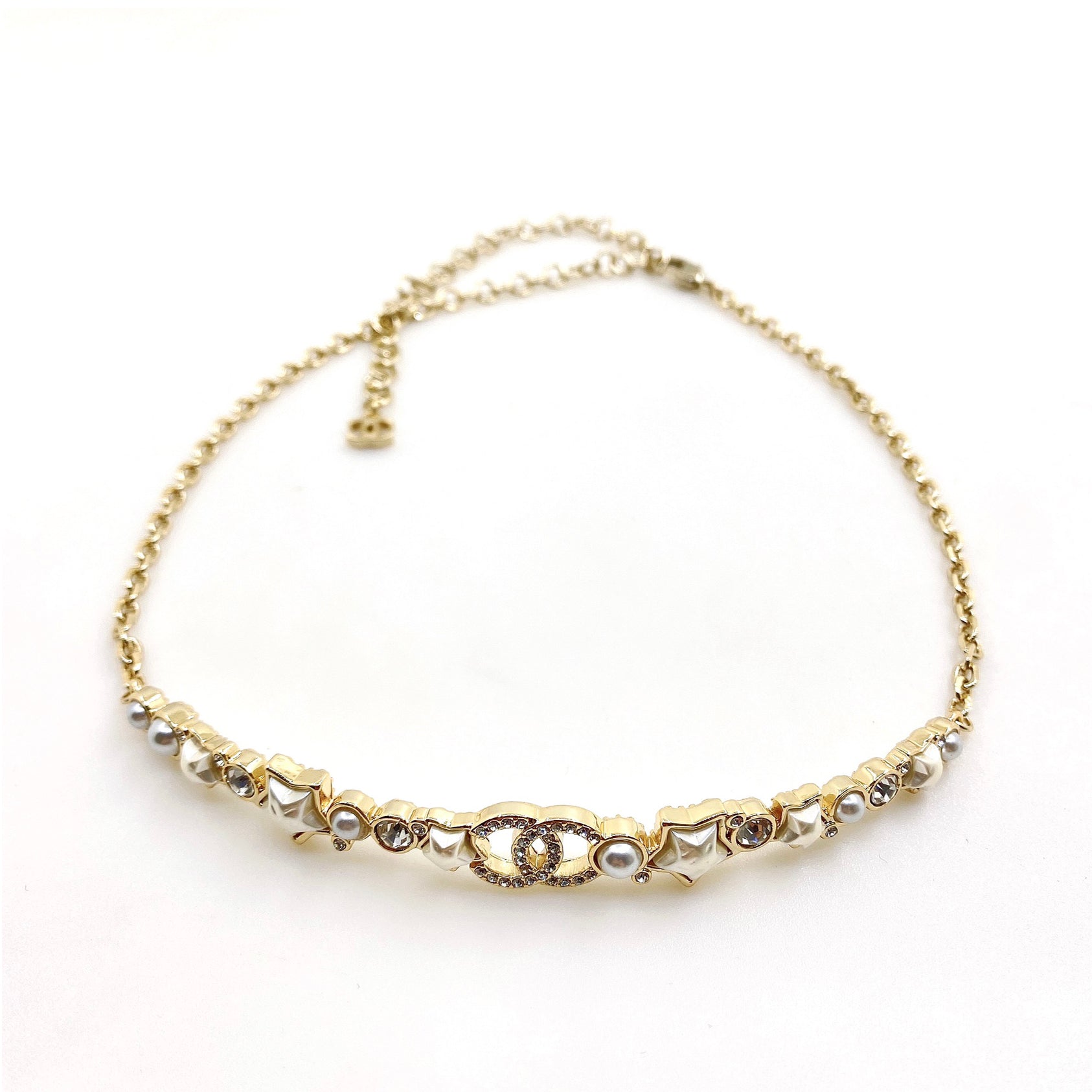 18K Chanel White Pearl Crystals Necklace