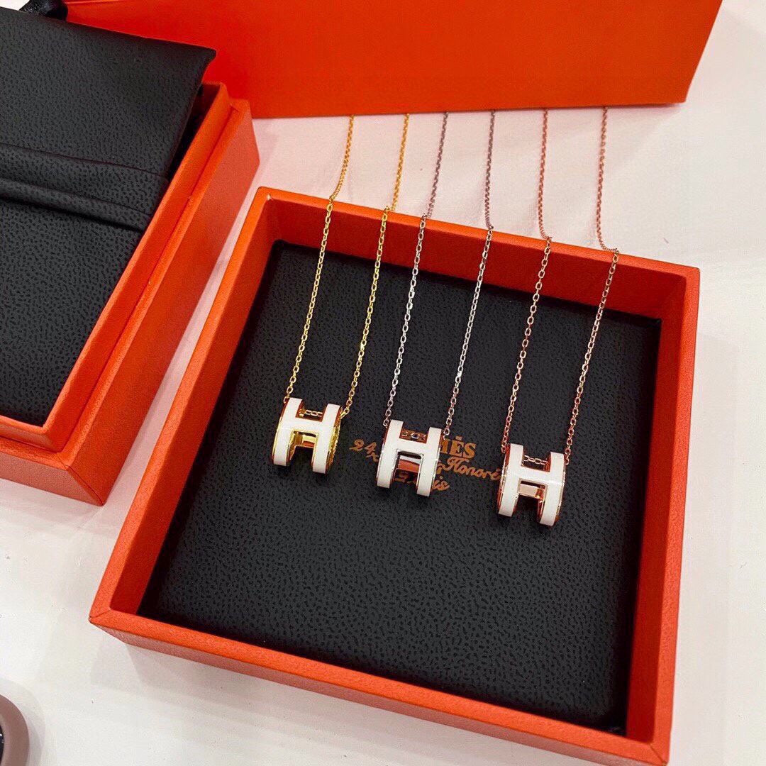 18K Hermes Mini Pop White Necklace