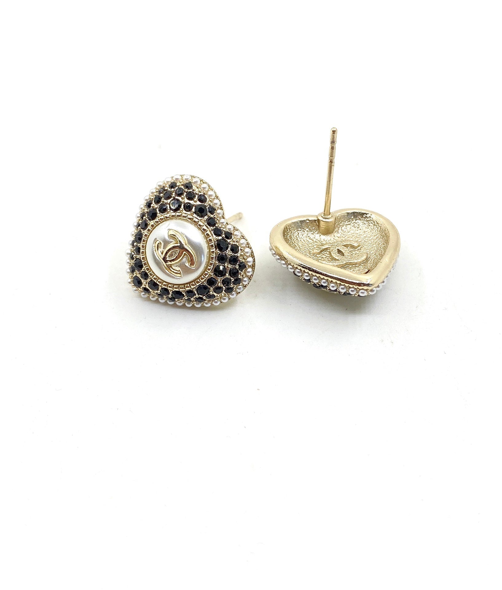 18K Chanel Heart Crystals Earrings