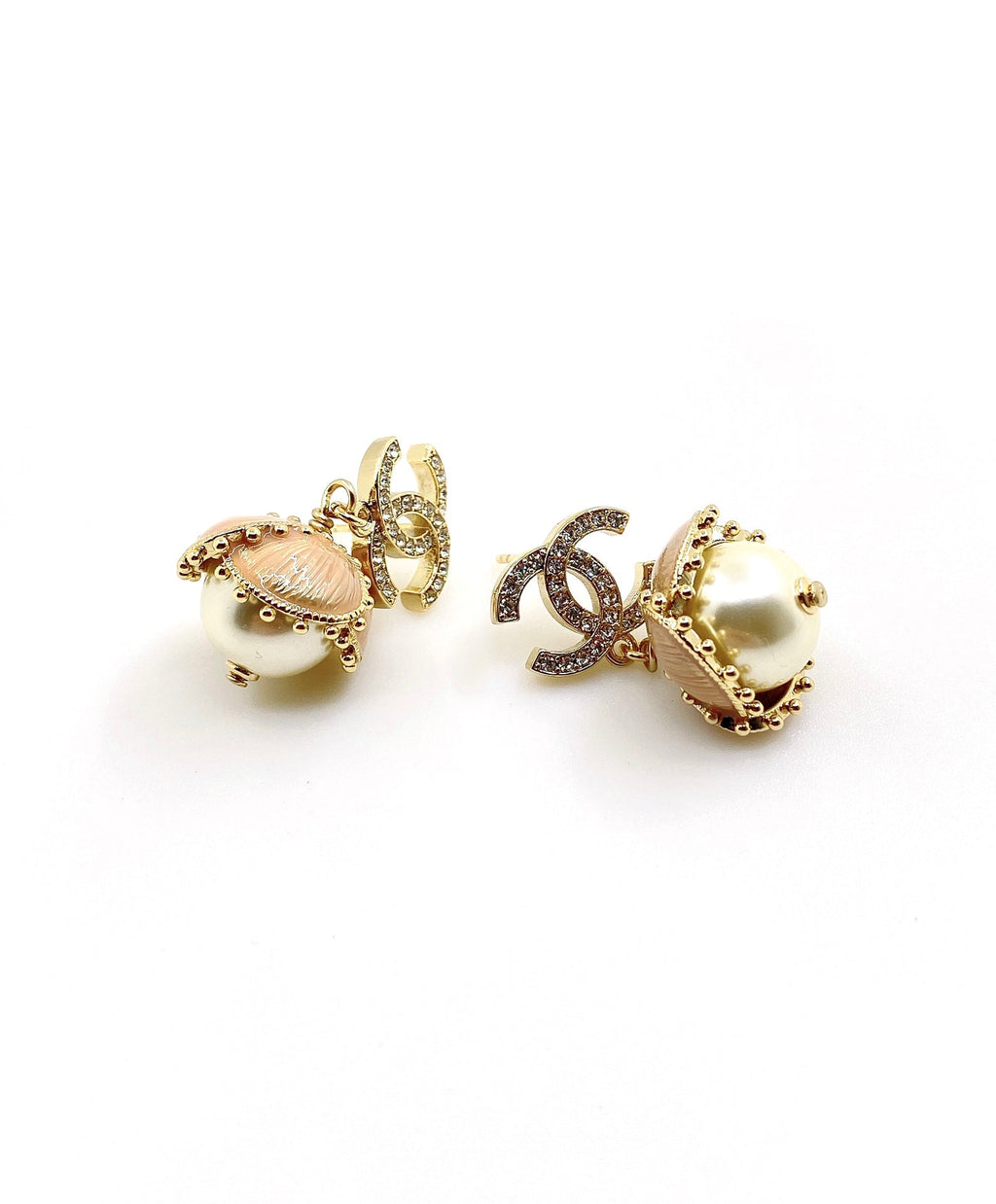 18K Chanel Flowers Earrings