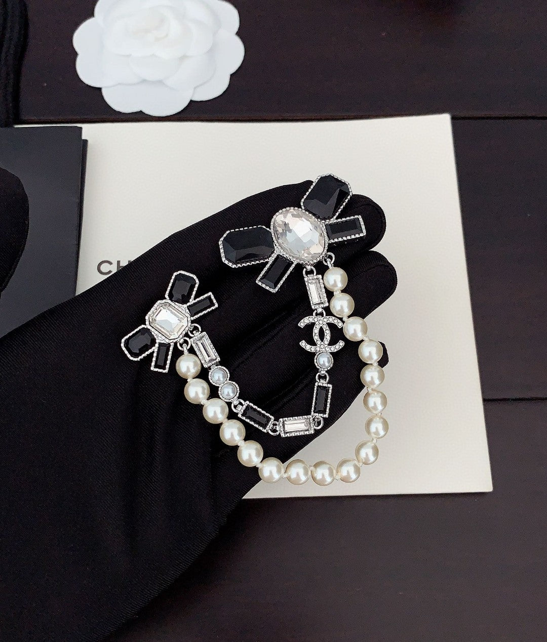 18K Chanel Black Bow Pearls Brooch