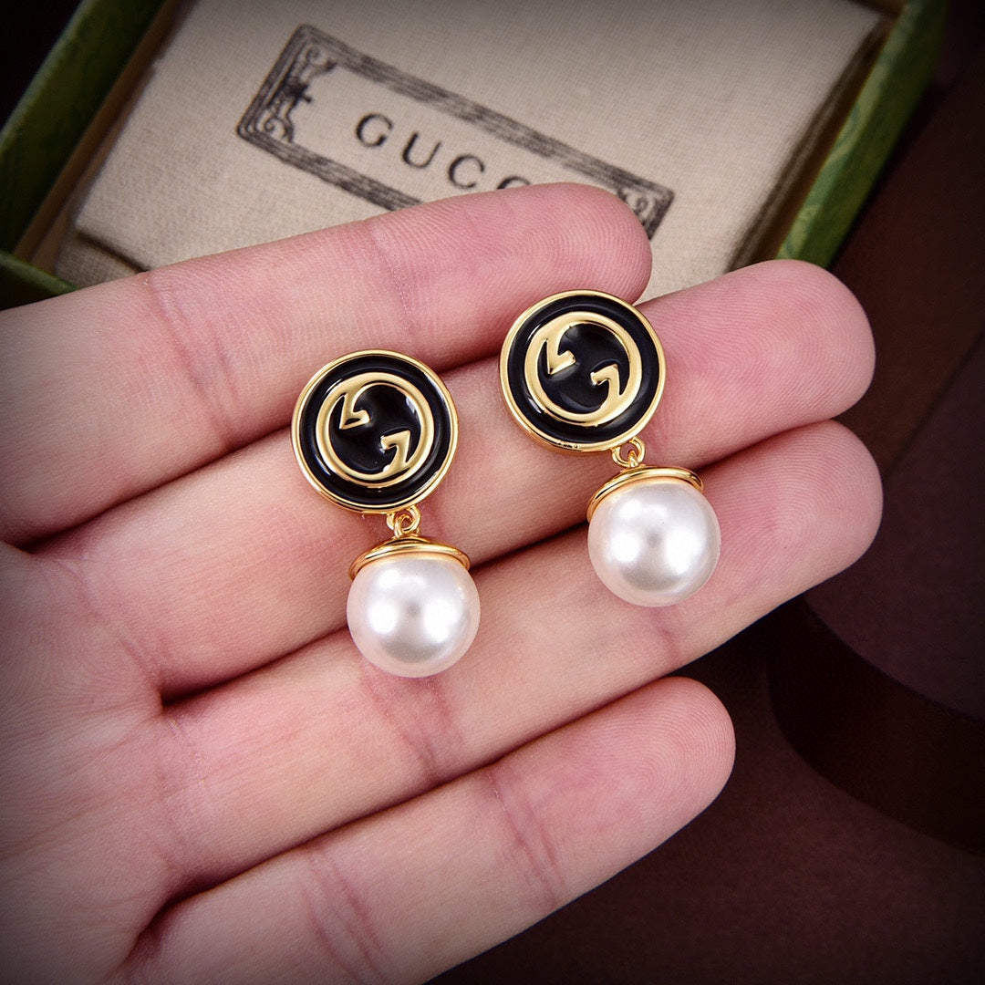 18K Gucci Double Blondie Pendant Earrings