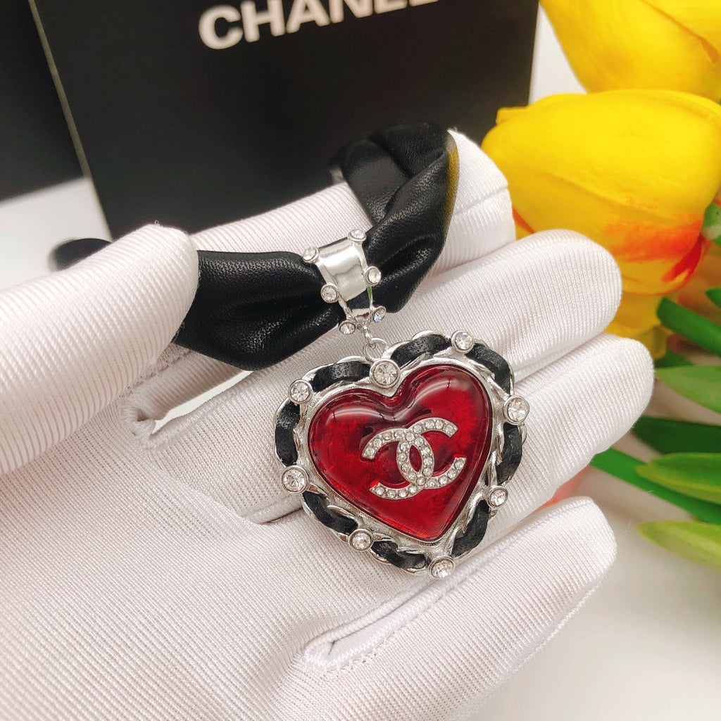 18K Chanel 2021 Leather Choker Necklace