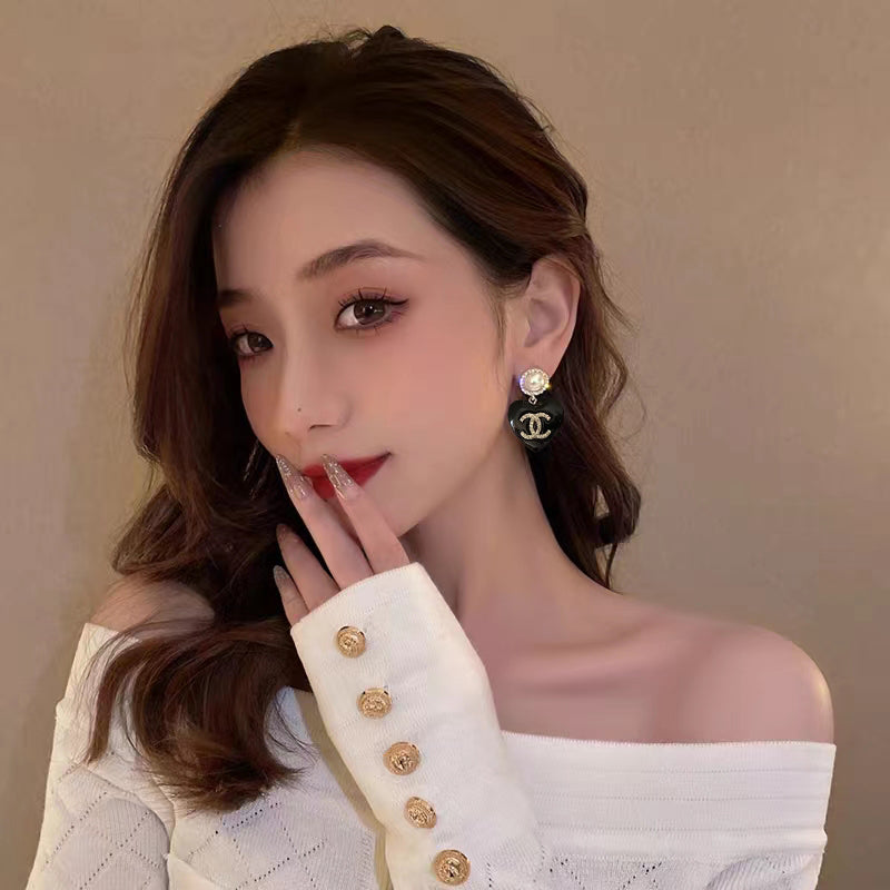 18K Chanel Black Heart Earrings
