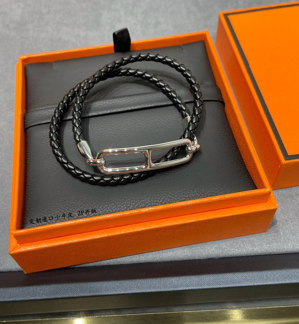 18K Hermes Roulis Double Tour Black Bracelet