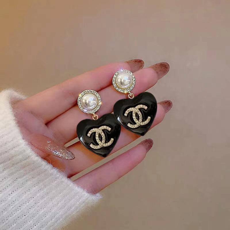18K Chanel Black Heart Earrings