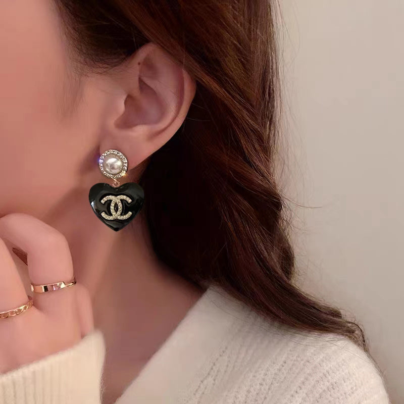 18K Chanel Black Heart Earrings